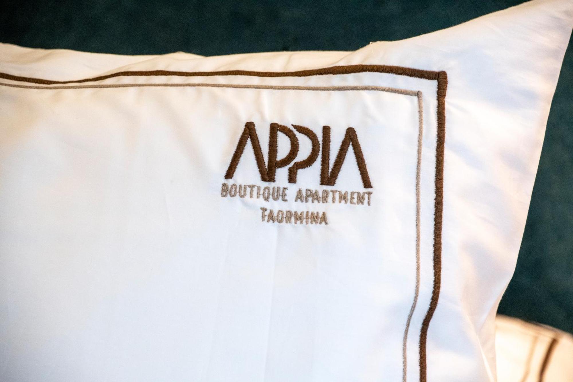 Appia Boutique Apartment Taormina Eksteriør billede